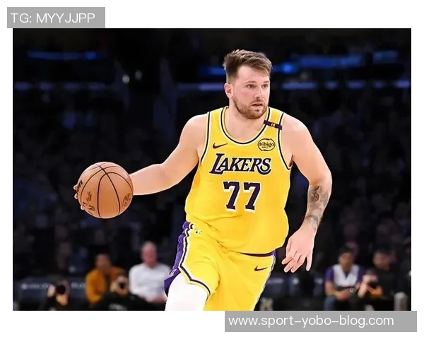 卢卡场均40分11篮板9助攻三分命中率仅30仍展现超强输出能力